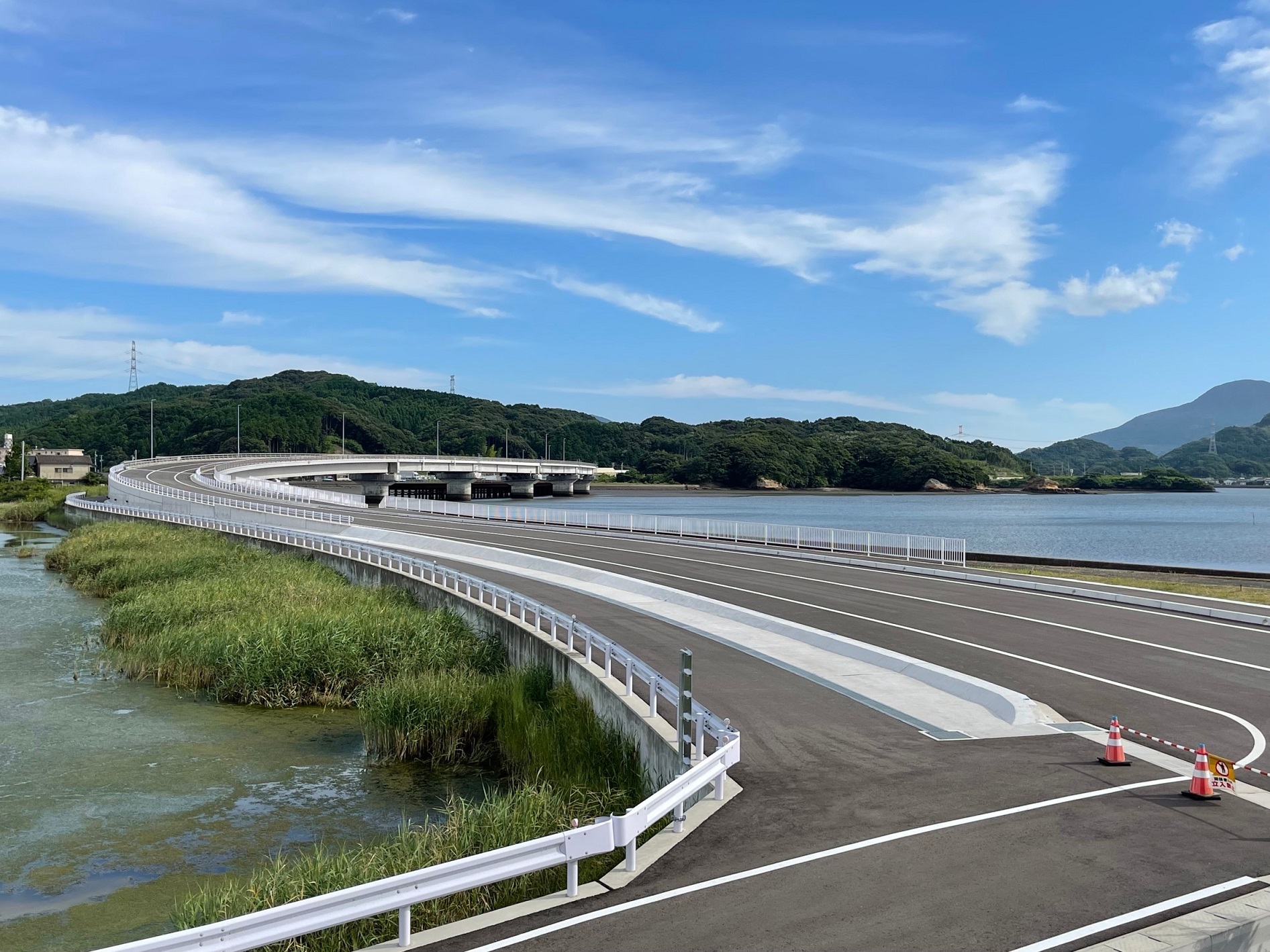 伊万里港に「七ツ島大橋」が開通しました。