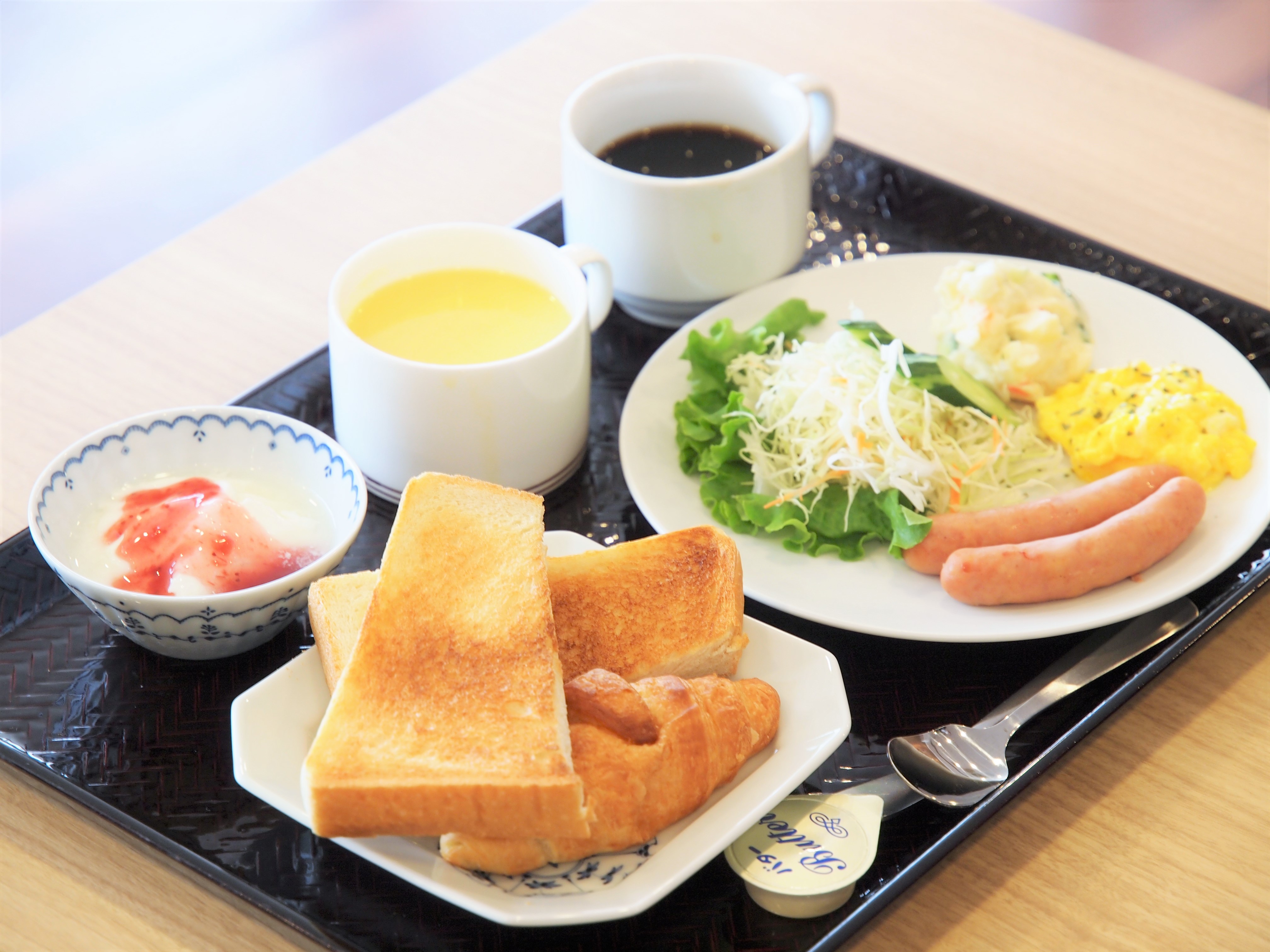 朝食が、選べる和食、洋食セットに変わります！